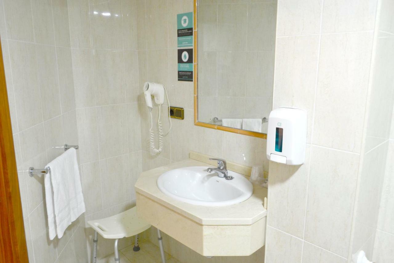 Hotel Los Templarios Ponferrada Ngoại thất bức ảnh